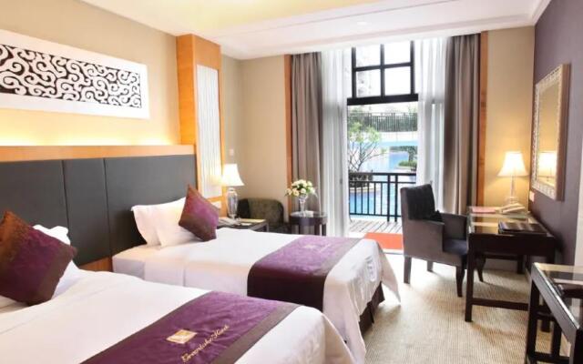 Foshan Green Lake Hot Spring Hotel