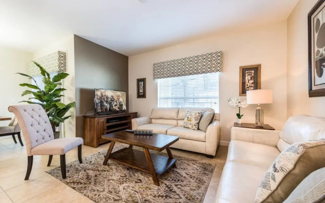 Pleasant Townhouse at Storey Lake