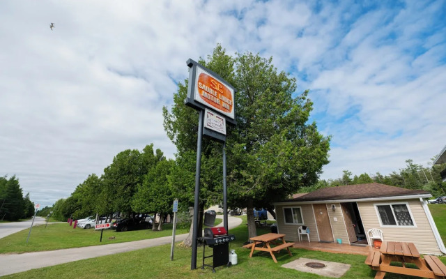 Sauble Beach Lodge