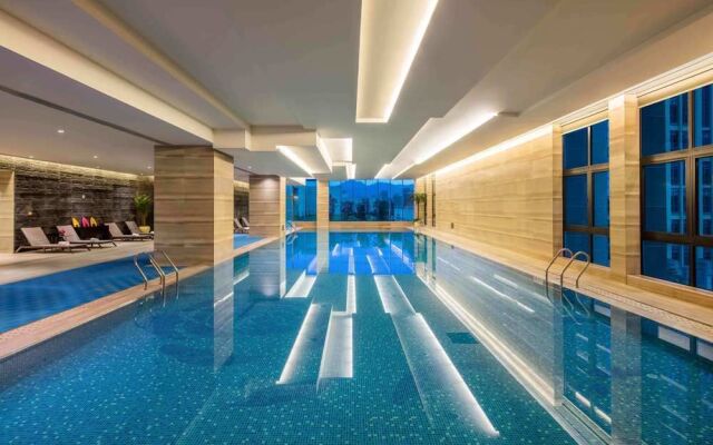 Holiday Inn Chongqing University Town
