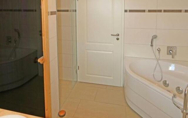 Baabe Strandvilla - Luxus Ferienwohnung mit Meerblick (Ref. 158481)