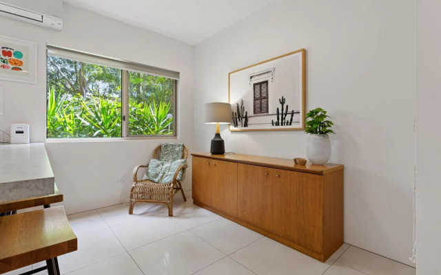 2 Nereus Easy Living in Great Location