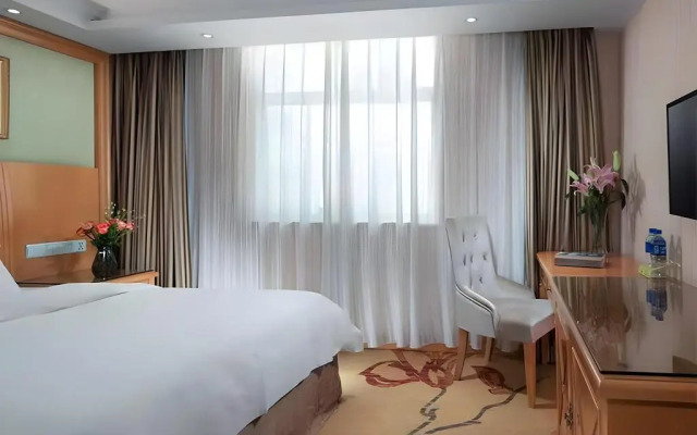 Vienna International Hotel