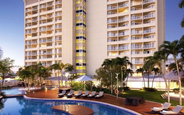 Pullman Cairns International