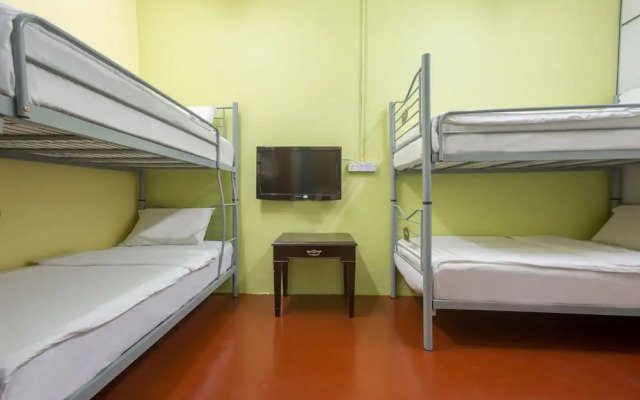 SPOT ON 89788 Musafir Transit Hotel