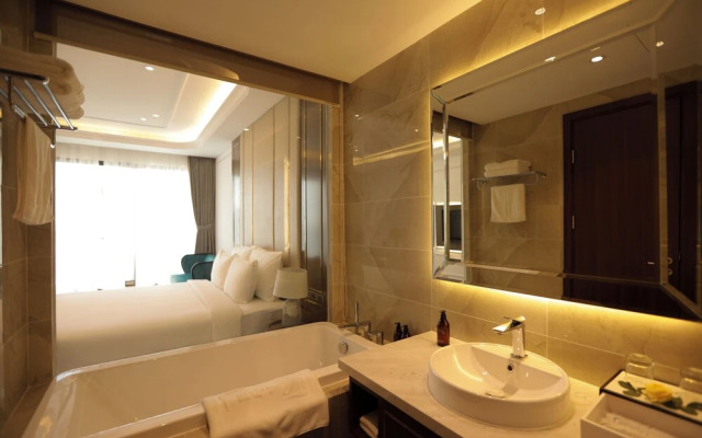 Oyster Bay Hotel Vung Tau