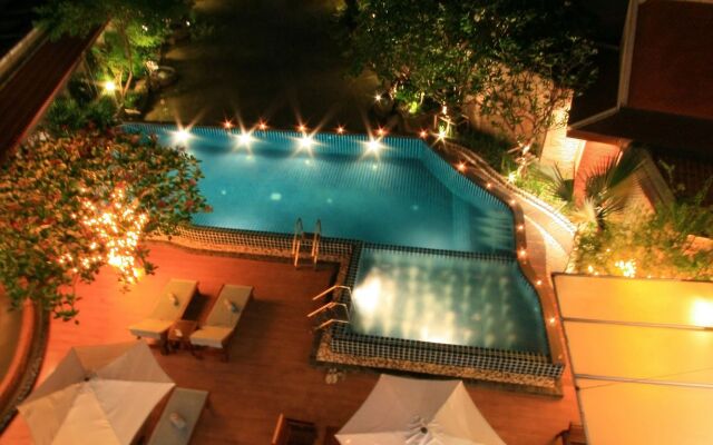 Siam Society Hotel & Resort