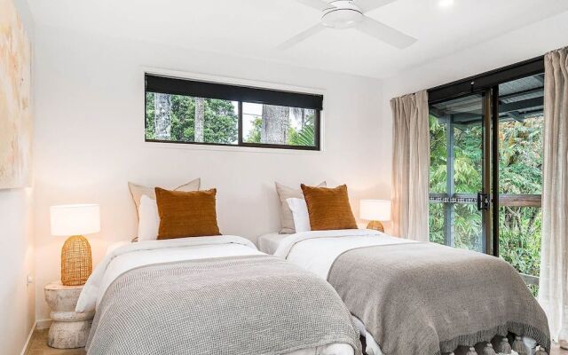 A PERFECT STAY - Bangalow Abode