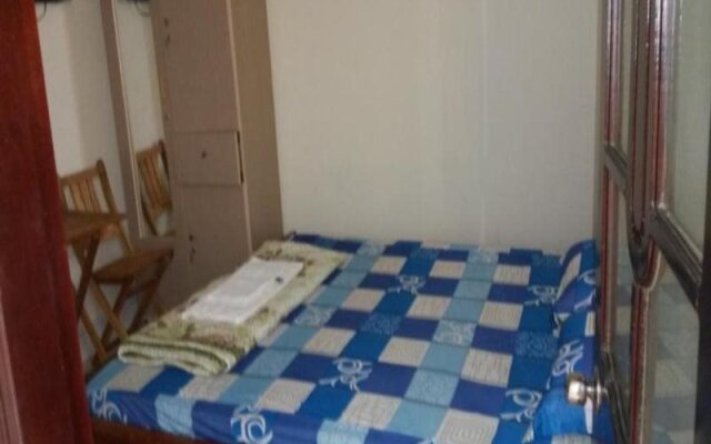 Duc Phu Tam Hostel