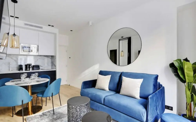 Sublim AC Apartment Center of Paris