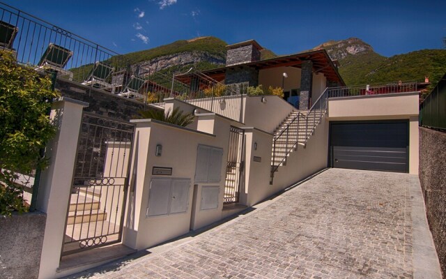Villa Mirage