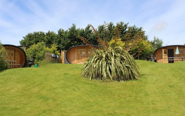 Atlantic Surf Pods - Campsite