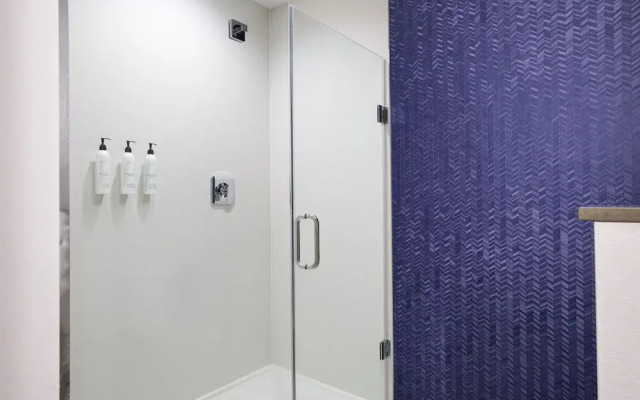 Fairfield Inn & Suites Cincinnati Oakley