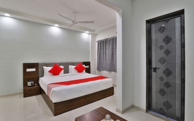 Crystal Service Apartments By OYO Rooms