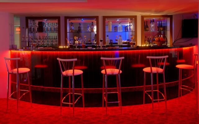 Sedef Otel