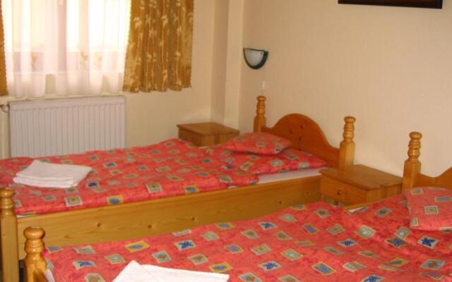 Halász Airport Panzio