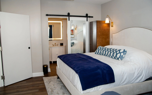 The Colonial Inn, an Ascend Collection Hotel