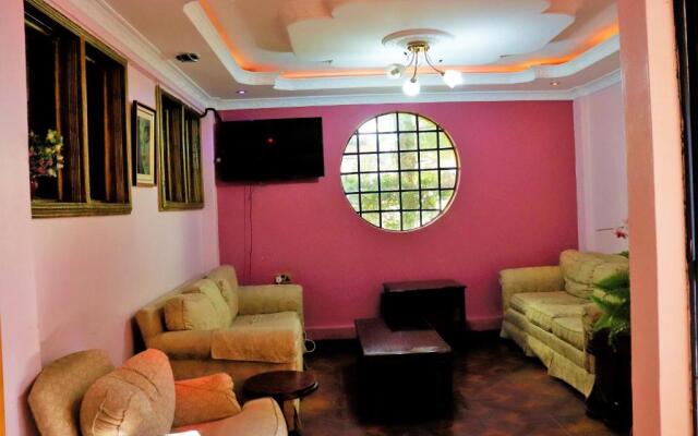 Pine Breeze Getaway Lukenya