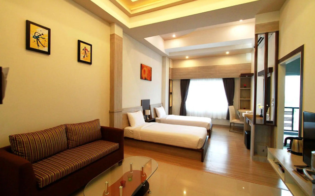 The Contrast i Hotel