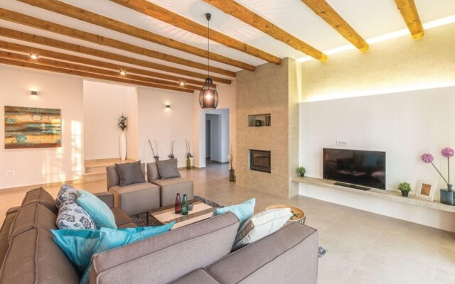 Villa San Kirin Olivia