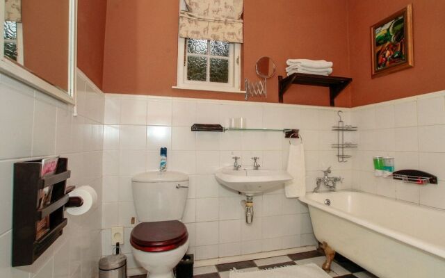 Acorn B&B in Durban