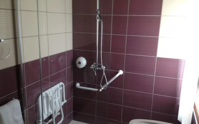 Comfort Hotel Romans