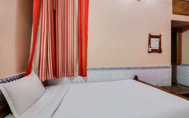 Hotel Madhu Complex by OYO Rooms