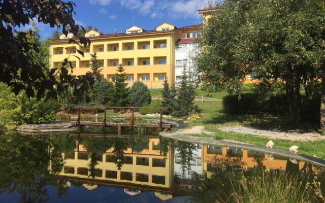 Wellness & Spa Apartments Lipno - Frymburk