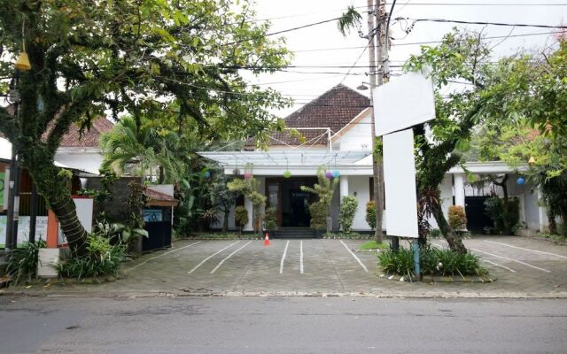 Airy Syariah Klojen Buring 9 Malang