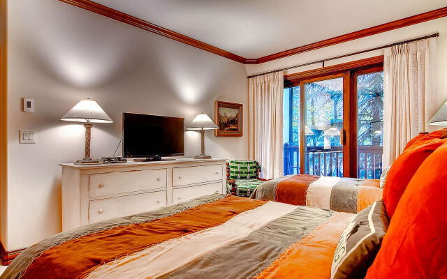 Oxford Court by East West Hospitality