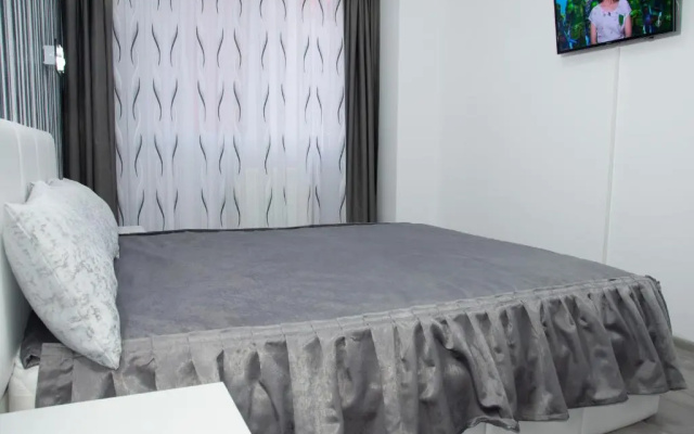 Modern minimalist apartment in Oradea