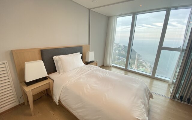 LCT Residence