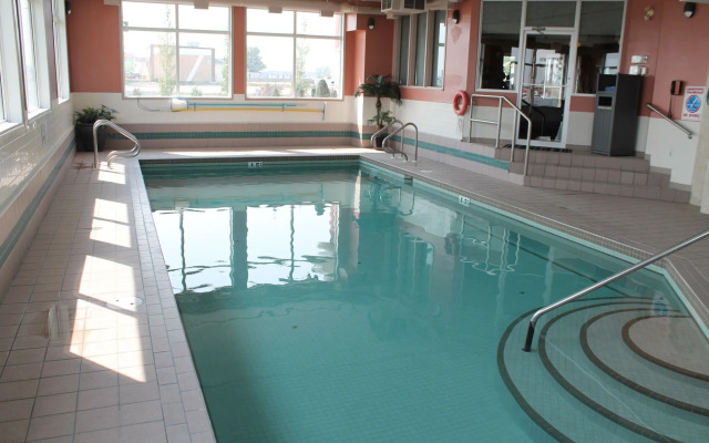 Best Western Strathmore Inn