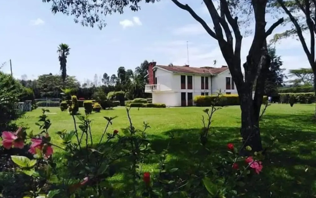 Lux Suites Marura Holiday Villa Nakuru