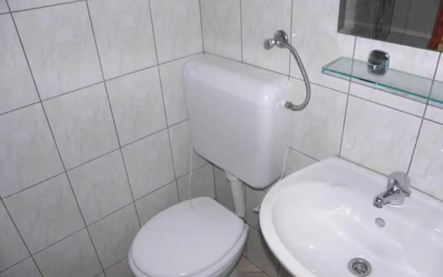 Kuce - 150m From the Beach With Parking - SA1