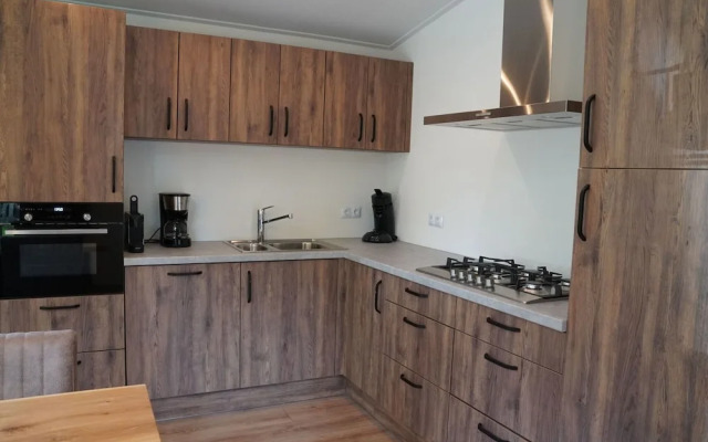 Lovely Bungalow in Hoenderloo With Fireplace