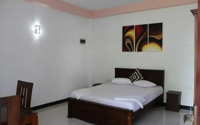 Oyo 467 Lioni Holidays Villa