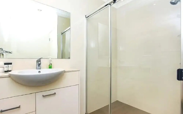 Gallery Resort Style Penthouse no 13