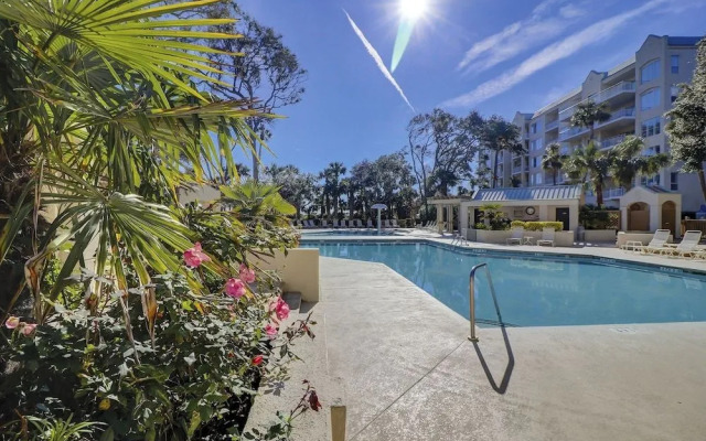 Windsor Place 107 by RedAwning