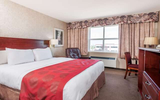 Ramada by Wyndham Sherwood Park