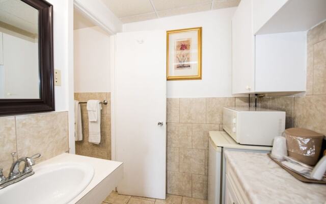 Niagara Parkway Court Motel