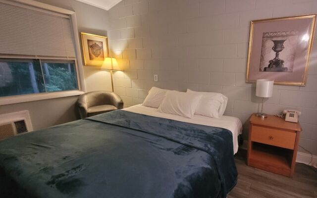 Hill Top Motel