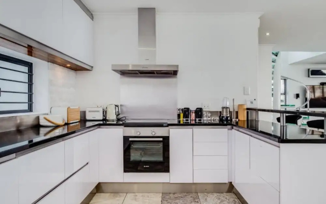 Camps Bay Holiday Villa With Sunset Views Sunset Views