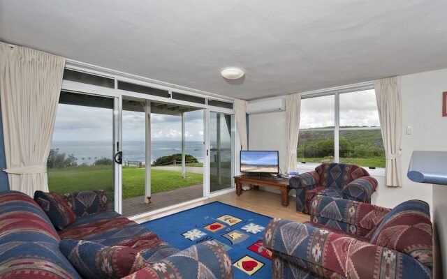 Ocean Retreat, 28 Pacific Street