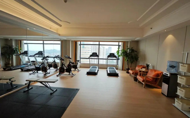 Vienna International Hotel (Huizhou Daya Bay Coastal Park Branch)