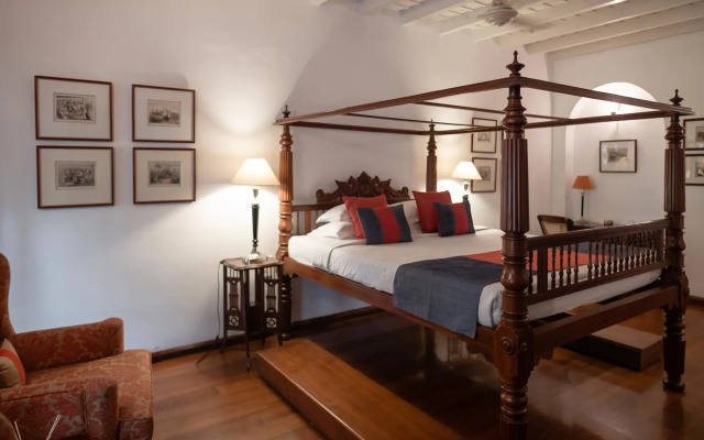 Le Colonial 1506