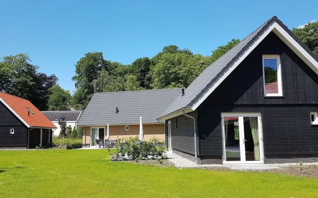 Modern Villa With Garden