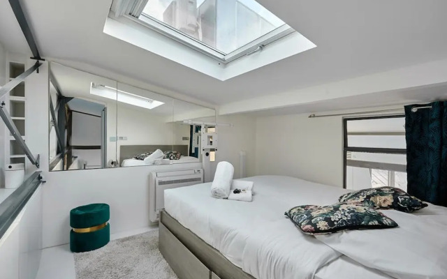 Charming Duplex Center of Paris-montorgueil