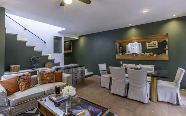 Angelic Centro 2BR with Pool