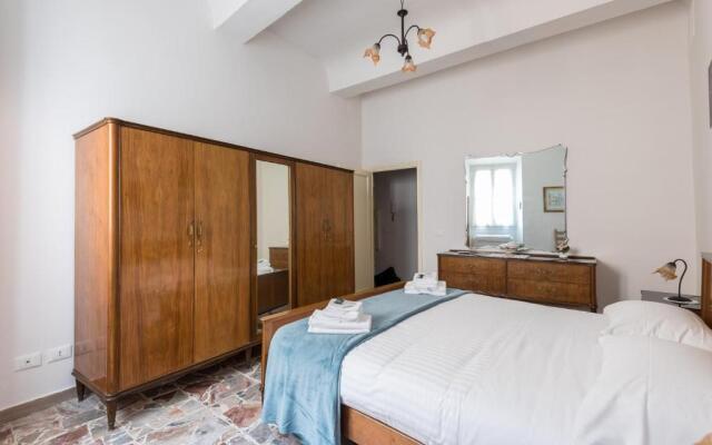 Le Grazie Apartments in Superb Location